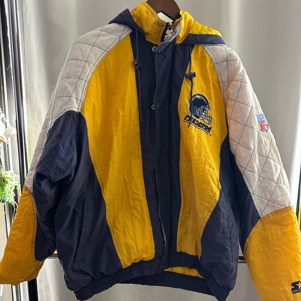 STARTER Yellow and Navy Puffer Jacket